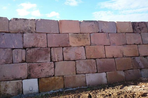 A-grade Sandstone Retaining Wall built using stone from the Yangan Quarry