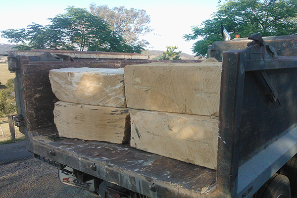 Select B-Grade Sandstone Blocks from the Yangan Quarry